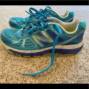 New Balance sneakers size 7